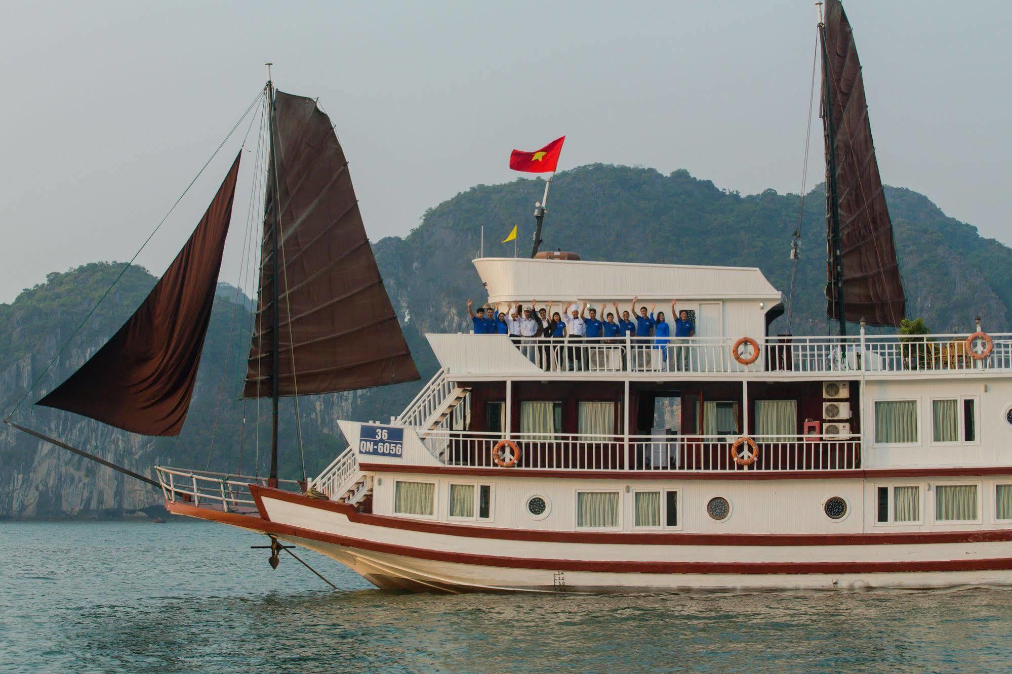 Flamingo Luxury Cruises Hotel Ha Long Exterior foto