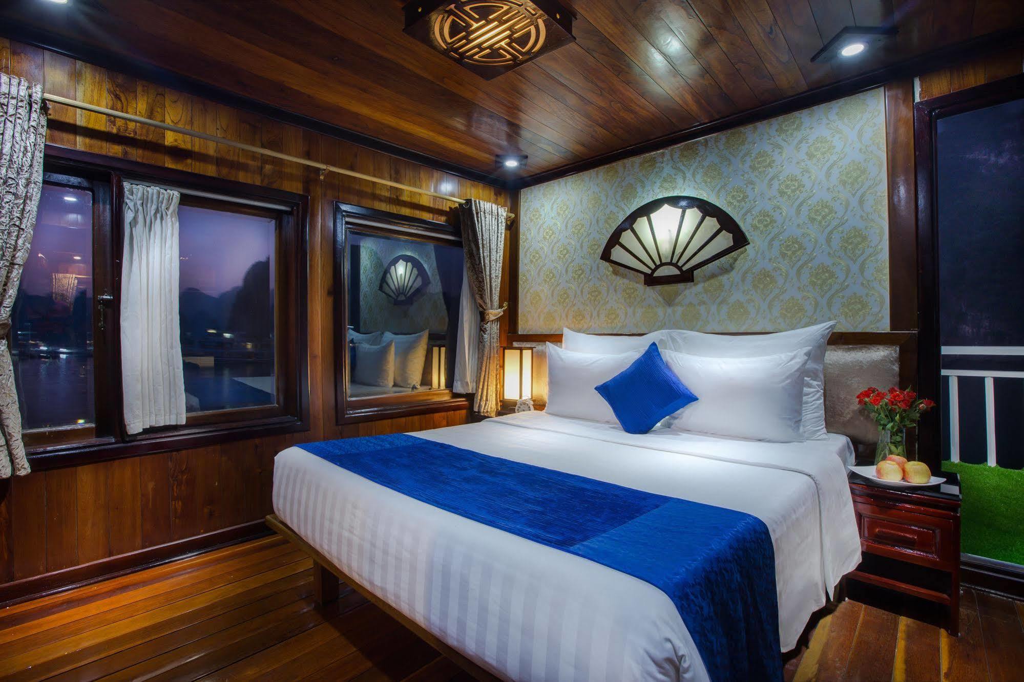 Flamingo Luxury Cruises Hotel Ha Long Exterior foto