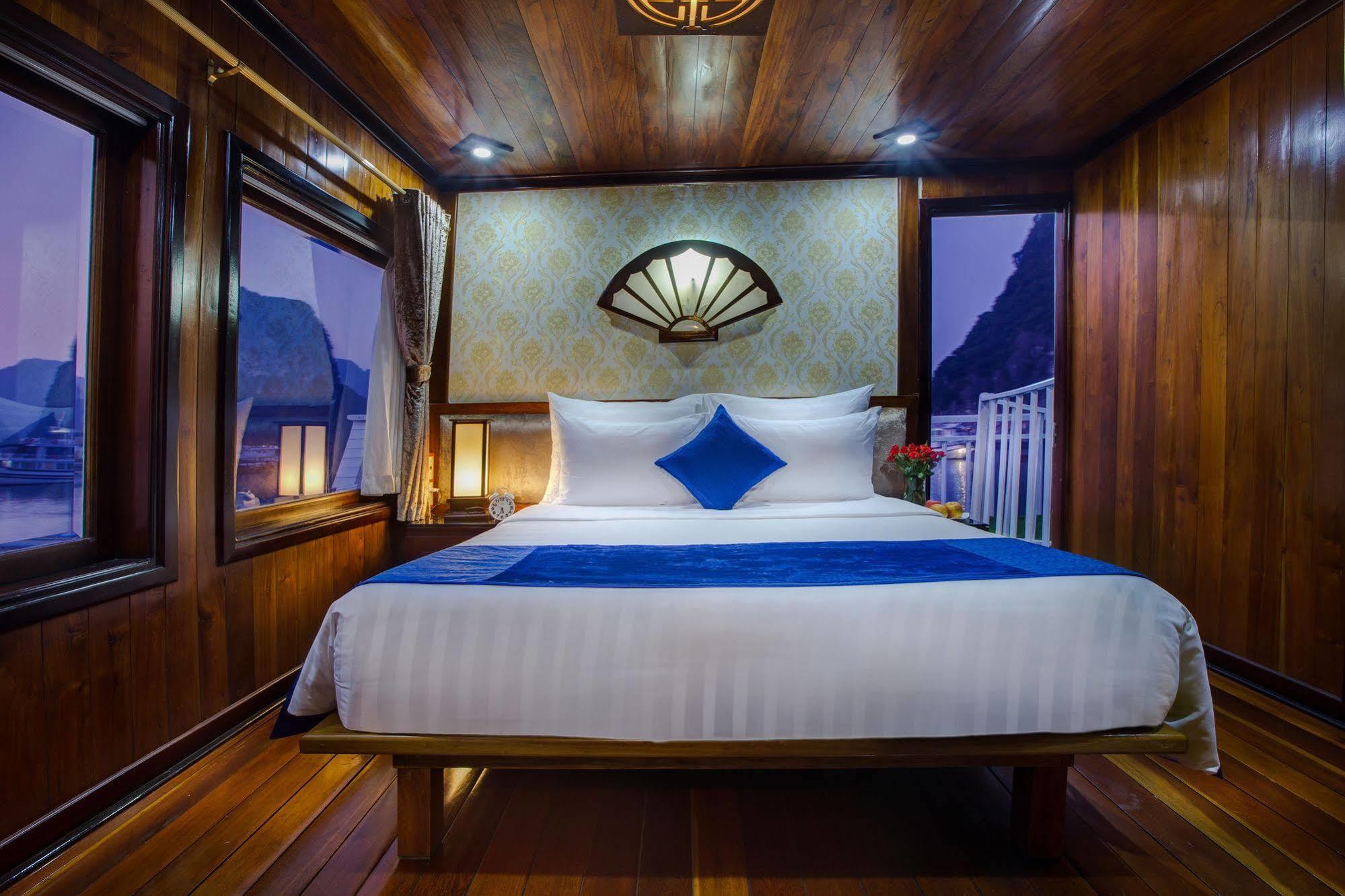 Flamingo Luxury Cruises Hotel Ha Long Exterior foto